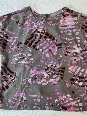 Hunter Dixon 100% silk top small